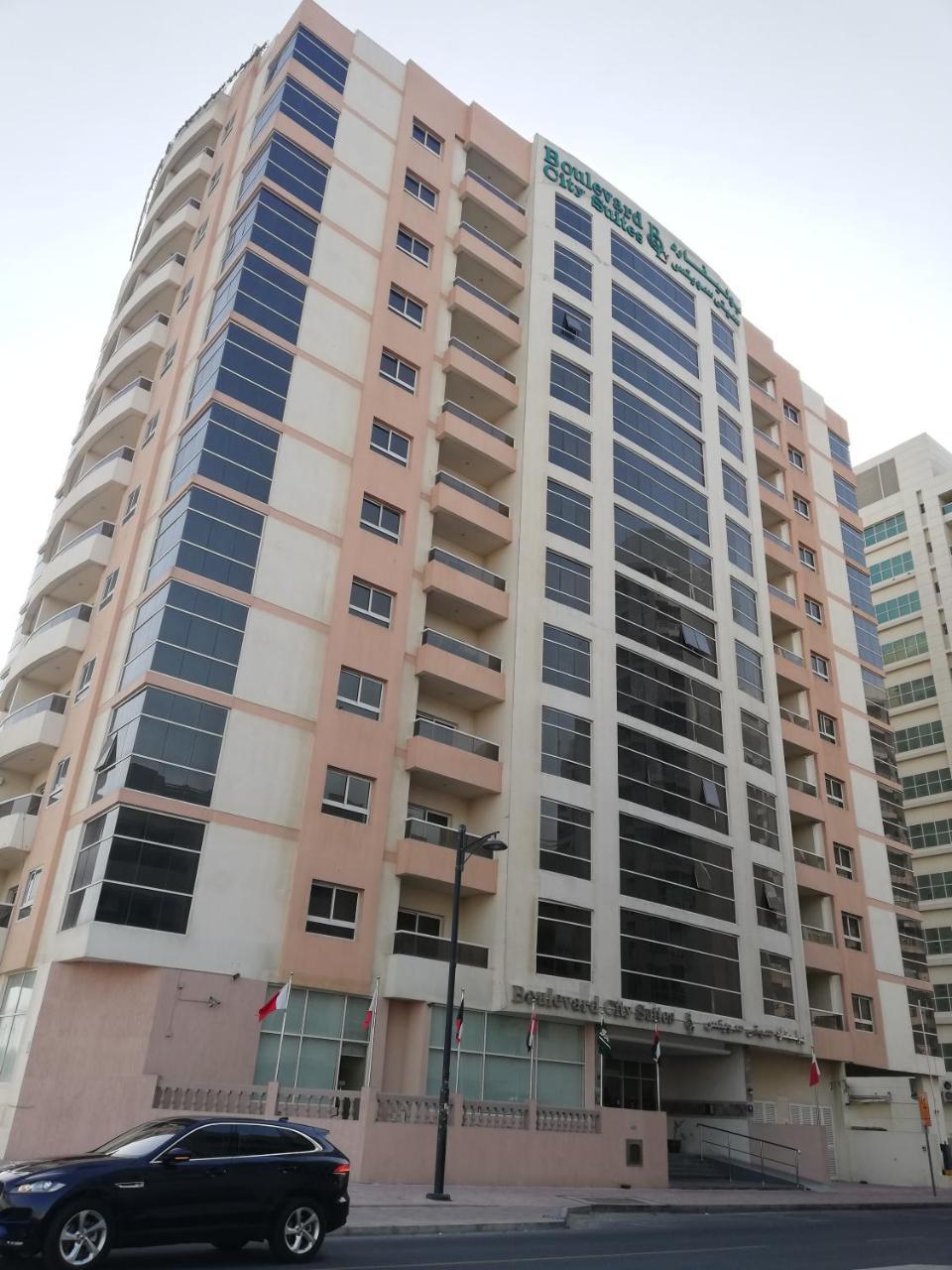 Boulevard City Suites Hotel Apartments Dubaj Exteriér fotografie